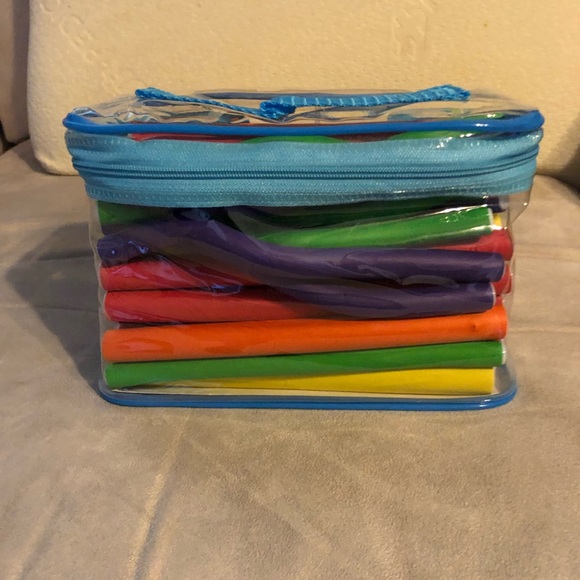 Tifara Beauty Flexible curling rods 7” 42 pack. Like new. - Picture 3 of 3